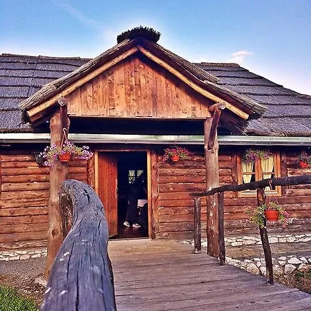 Etno Selo Trska Zagubica