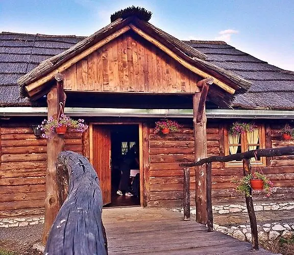 Etno Selo Trska Zagubica